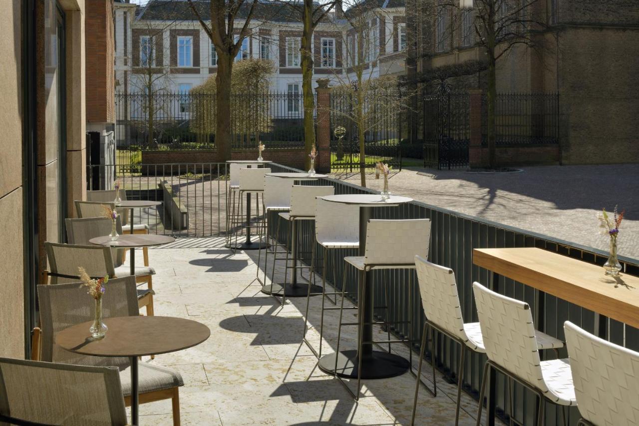 Mövenpick Hotel Haag Exteriör bild